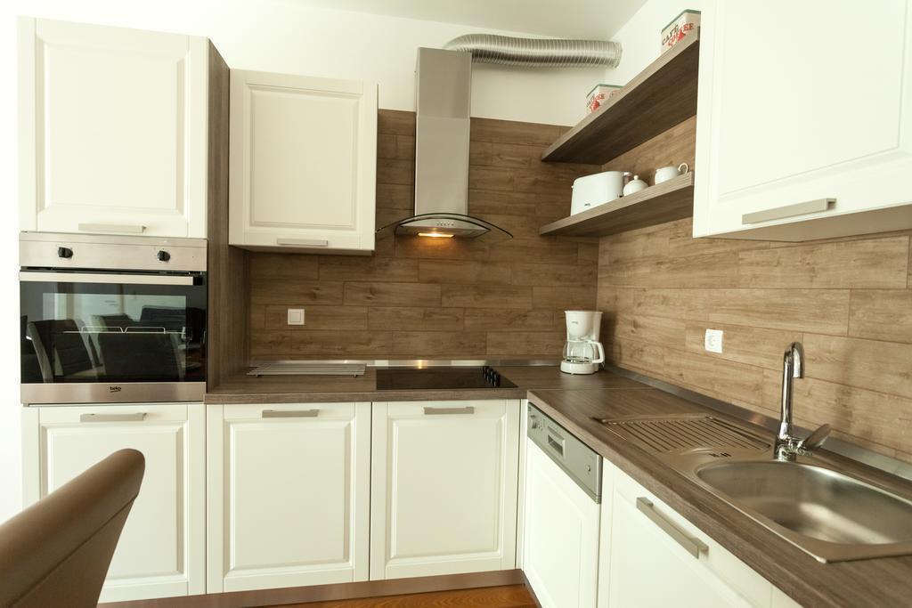 Deluxe Neli Apartments ซาดาร์ ภายนอก รูปภาพ