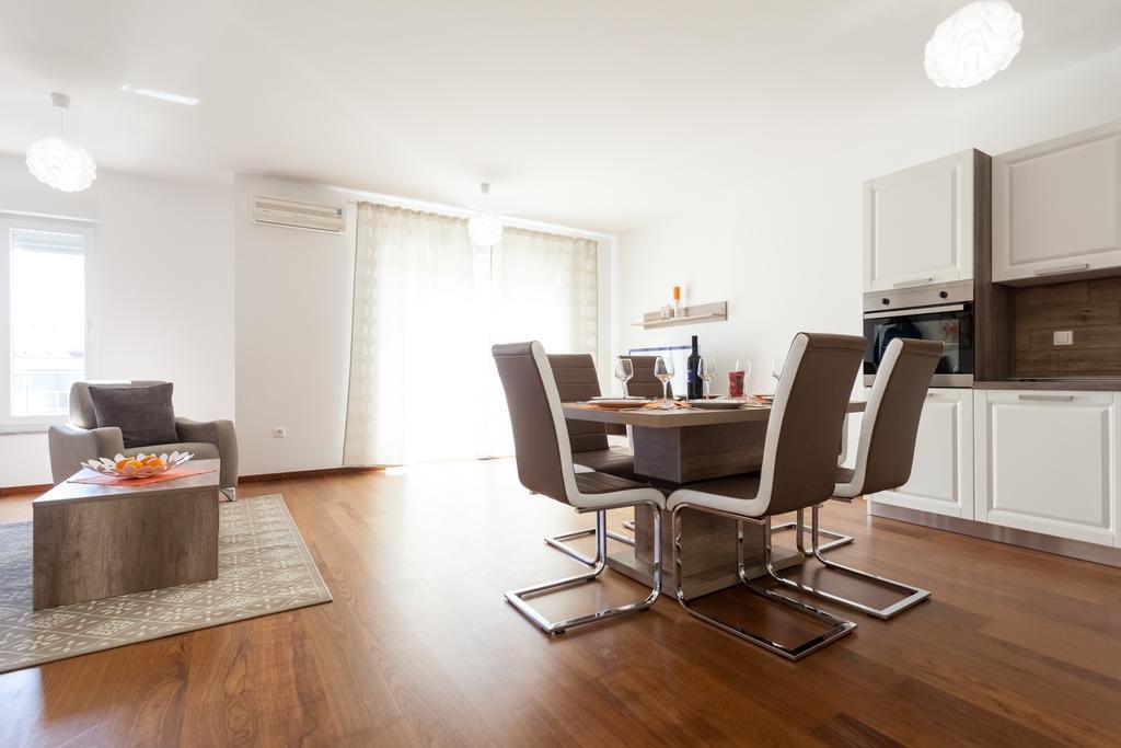 Deluxe Neli Apartments ซาดาร์ ภายนอก รูปภาพ