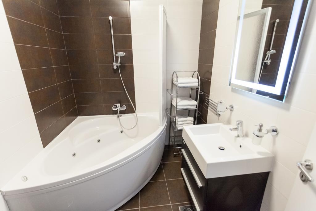 Deluxe Neli Apartments ซาดาร์ ภายนอก รูปภาพ