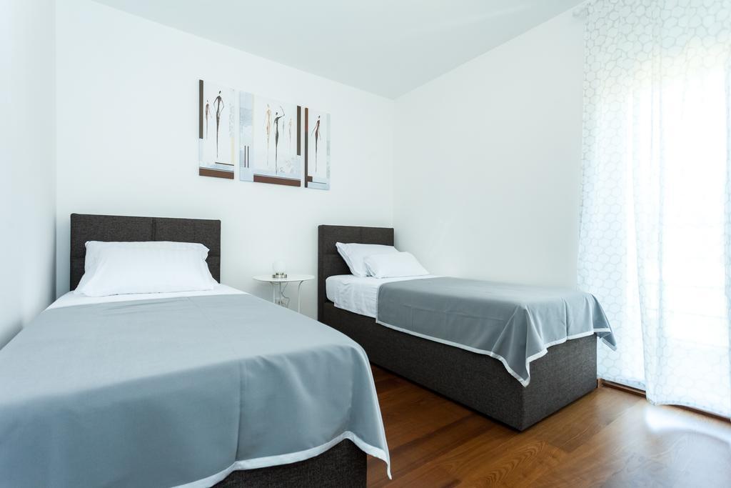 Deluxe Neli Apartments ซาดาร์ ภายนอก รูปภาพ